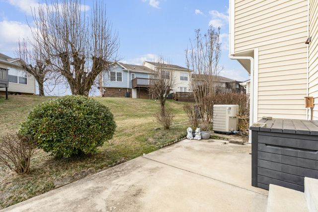 61 Rolling Meadows Dr, Goodlettsville, TN 37072