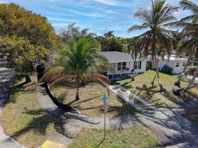 5324 NE 3rd Ter, Oakland Park, FL 33334