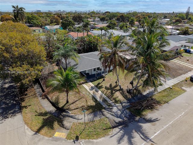 5324 NE 3rd Ter, Oakland Park, FL 33334