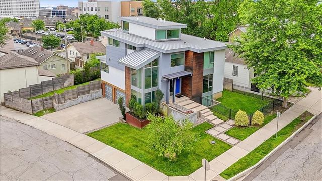 4601 Mercier Street, Kansas City, MO 64112