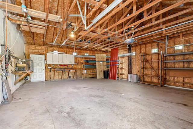 W151S9940 Thode DRIVE, Muskego, WI 53150
