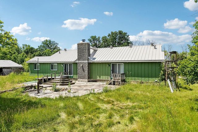 W151S9940 Thode DRIVE, Muskego, WI 53150
