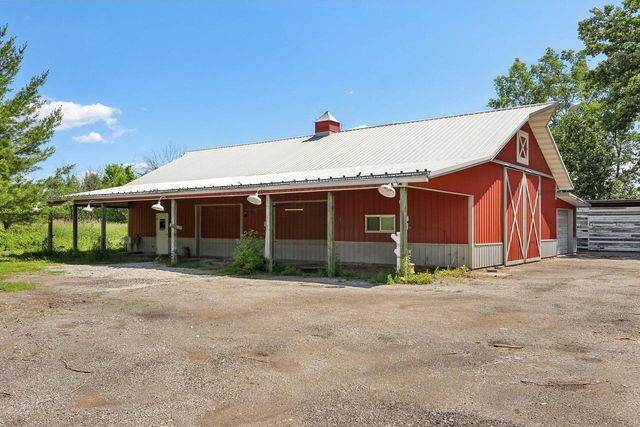 W151S9940 Thode DRIVE, Muskego, WI 53150