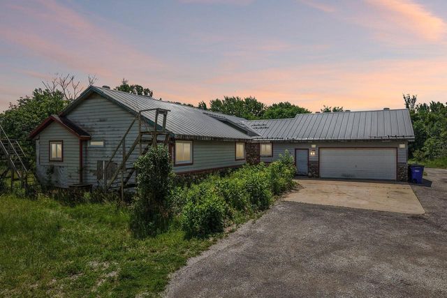 W151S9940 Thode DRIVE, Muskego, WI 53150