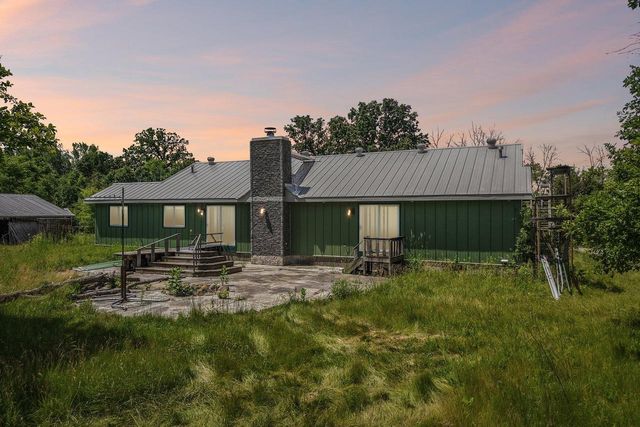 W151S9940 Thode DRIVE, Muskego, WI 53150