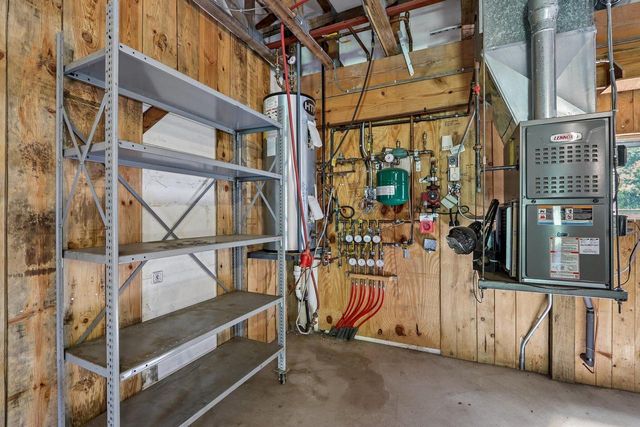 W151S9940 Thode DRIVE, Muskego, WI 53150