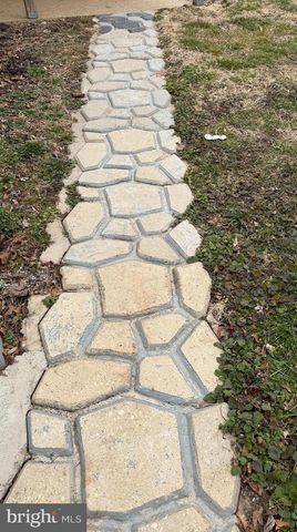 9 WARDOR AVE, New Castle, DE 19720