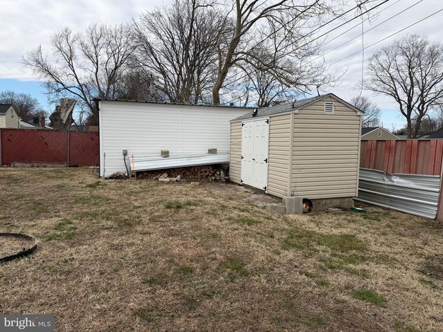 9 WARDOR AVE, New Castle, DE 19720