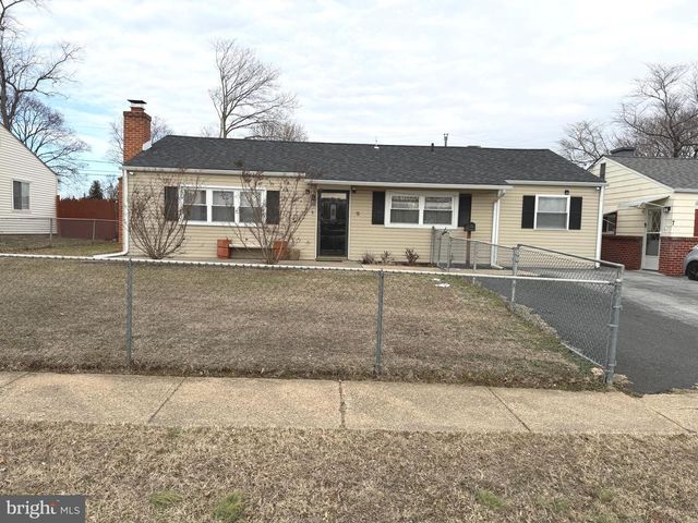9 WARDOR AVE, New Castle, DE 19720