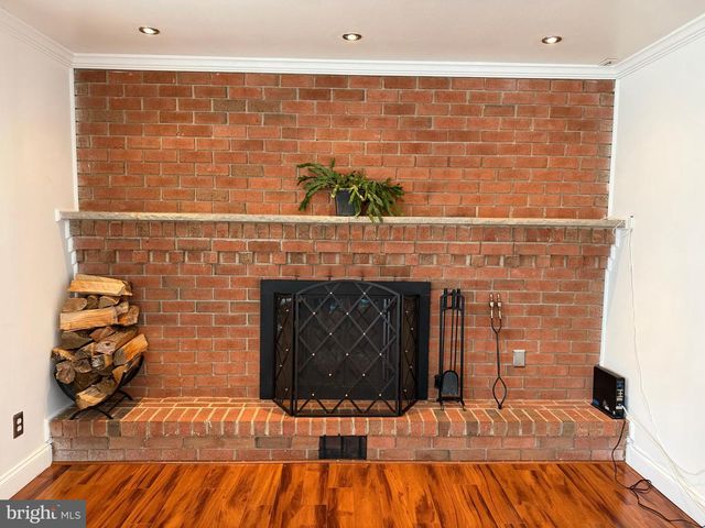 9 WARDOR AVE, New Castle, DE 19720