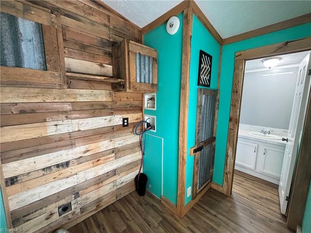 120 Ivy Green Lane, Lowgap, NC 27024