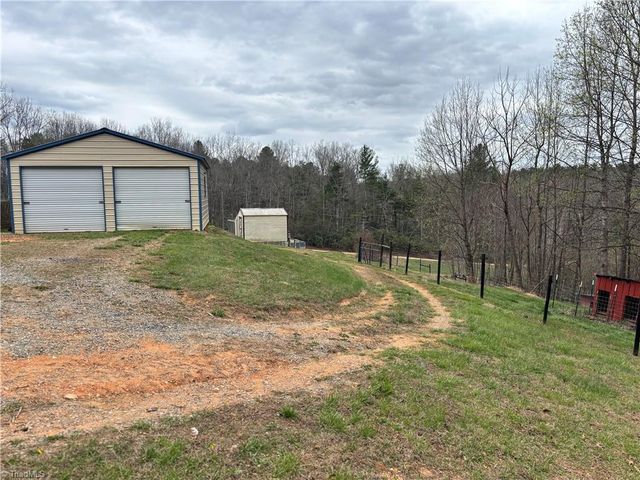 120 Ivy Green Lane, Lowgap, NC 27024