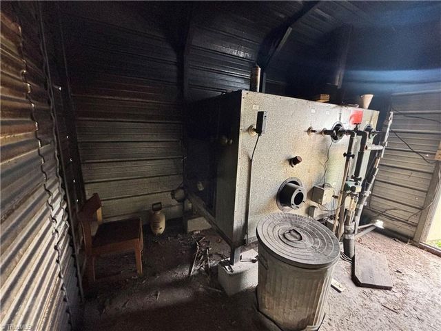 120 Ivy Green Lane, Lowgap, NC 27024