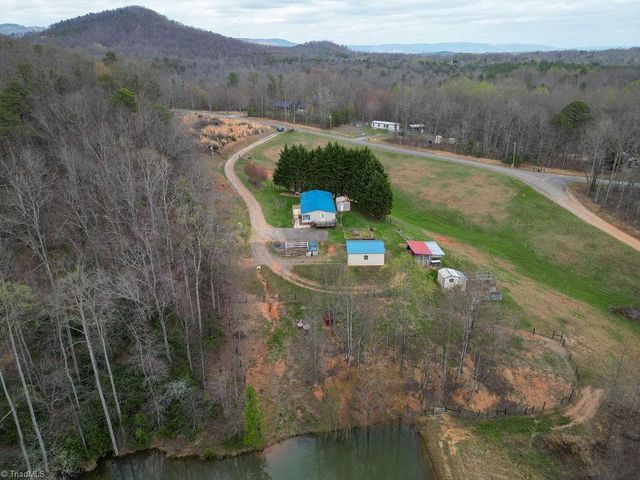 120 Ivy Green Lane, Lowgap, NC 27024