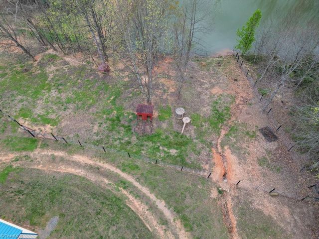 120 Ivy Green Lane, Lowgap, NC 27024