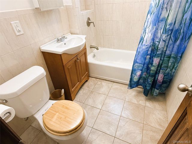 5017 41st Street 2, Sunnyside, NY 11104