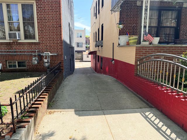 5017 41st Street 2, Sunnyside, NY 11104