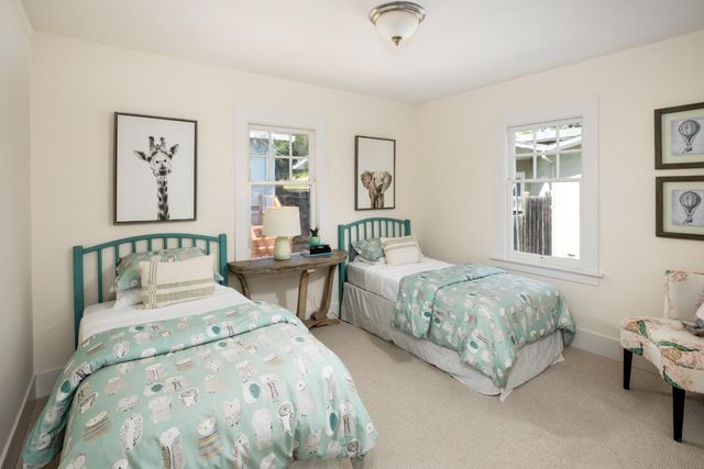 1344 Magnolia Avenue, San Carlos, CA 94070