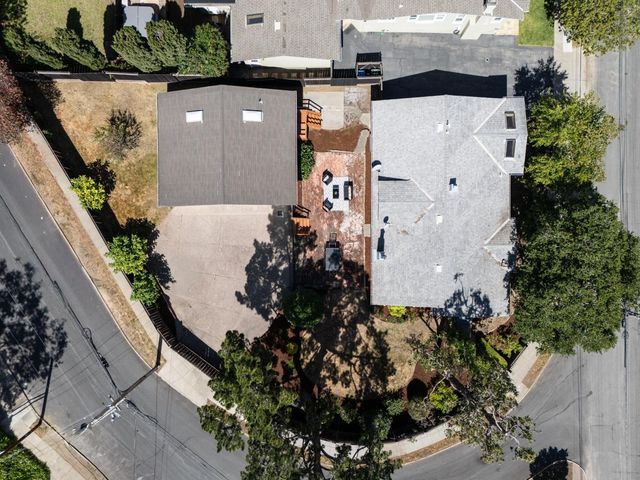 1344 Magnolia Avenue, San Carlos, CA 94070