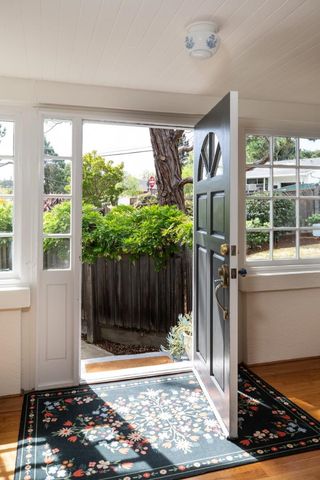 1344 Magnolia Avenue, San Carlos, CA 94070