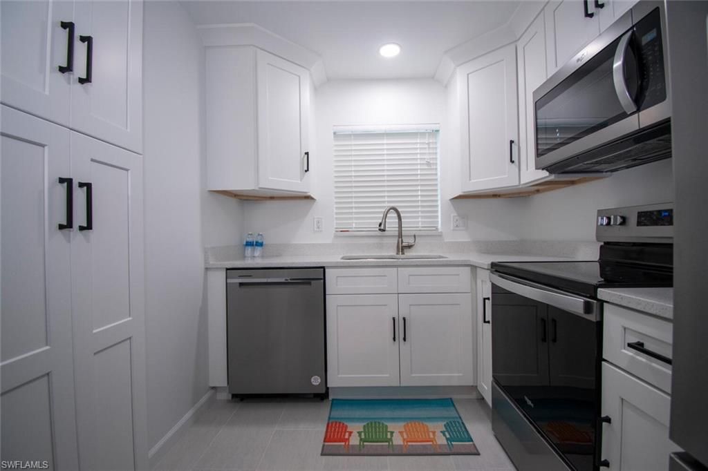 16007 Davis RD 613, FORT MYERS, FL 33908 — photo 4