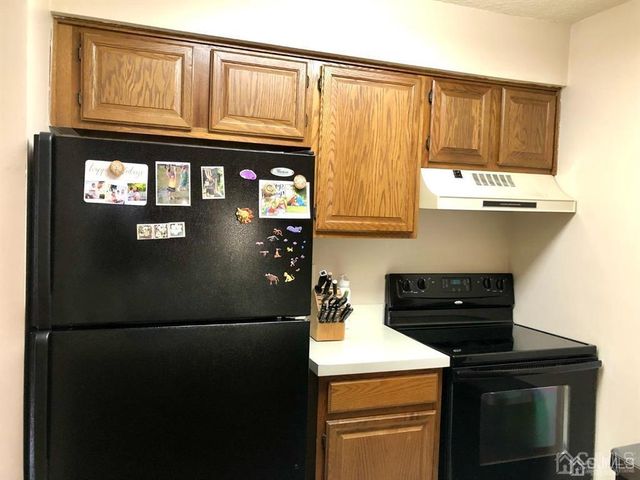 5013 Ravens Crest Drive, Plainsboro, NJ 08536