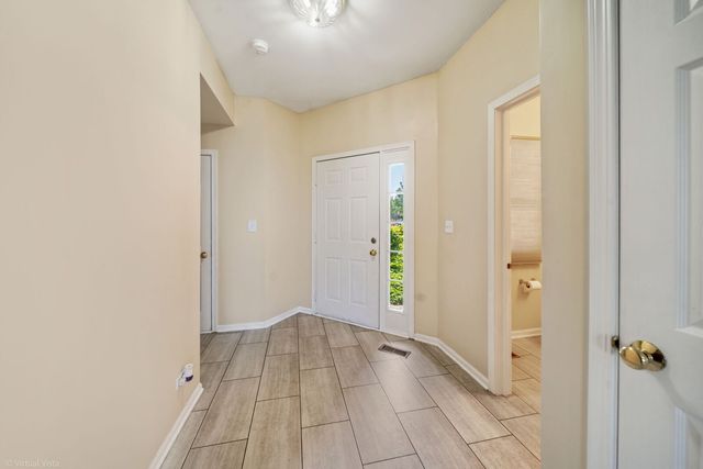 2026 Juniper Court, Glendale Heights, IL 60139