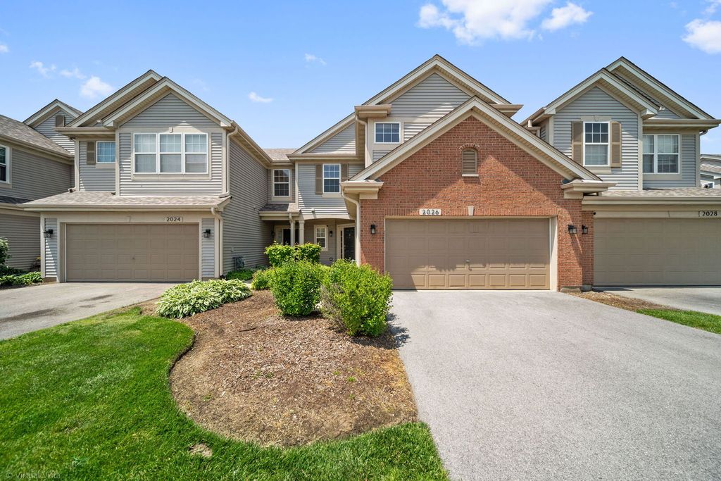 2026 Juniper Court, Glendale Heights, IL 60139