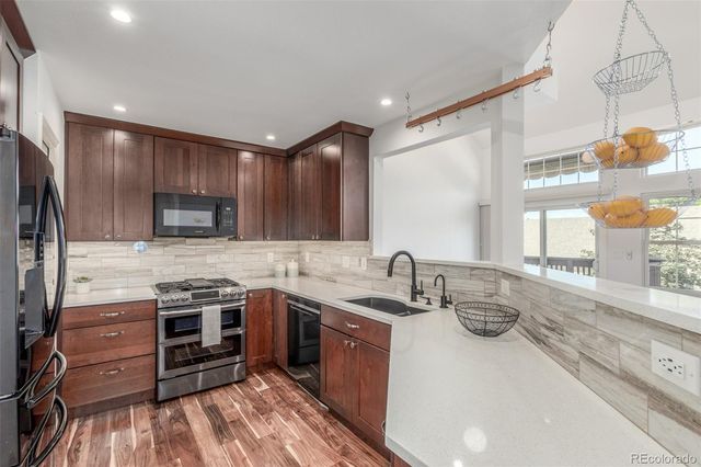 1470 S Quebec Way 123, Denver, CO 80231