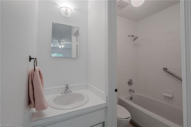 2696 Saint Johns Place, Winston-salem, NC 27106