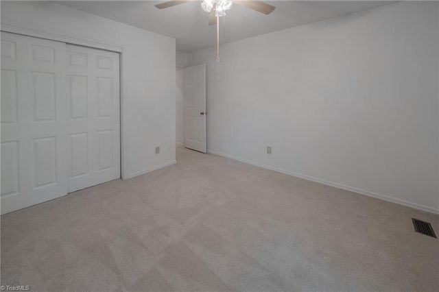 2696 Saint Johns Place, Winston-salem, NC 27106