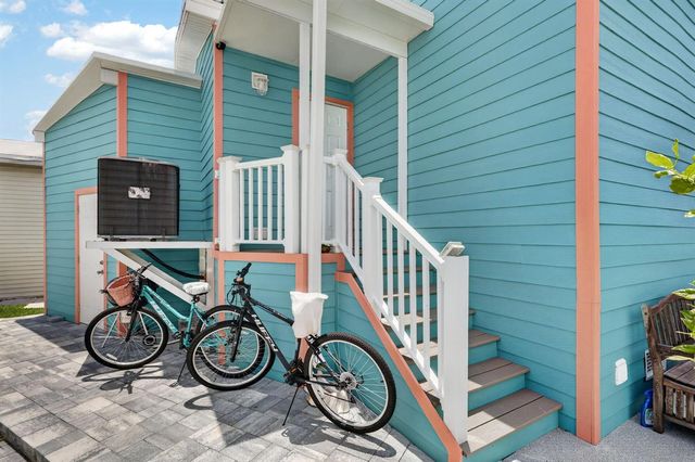 946 Nettles Boulevard, Jensen Beach, FL 34957