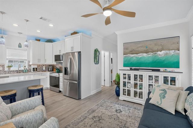 946 Nettles Boulevard, Jensen Beach, FL 34957