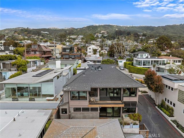 31678 Seacliff Drive, Laguna Beach, CA 92651