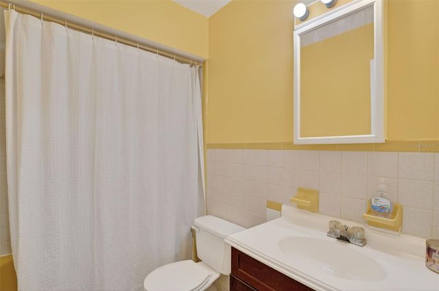 1934 FLAMINGO DRIVE, North Fort Myers, FL 33917