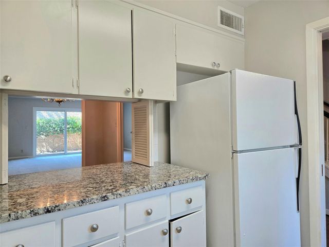 1500 Elton LN 2, Austin, TX 78703