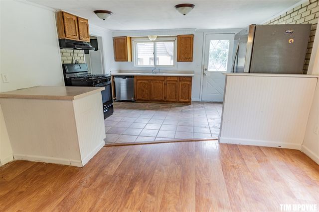 5924 E Sternberg Road, Fruitport, MI 49415