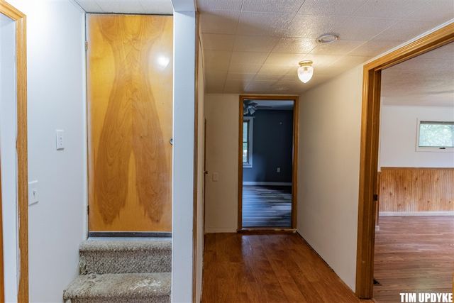 5924 E Sternberg Road, Fruitport, MI 49415