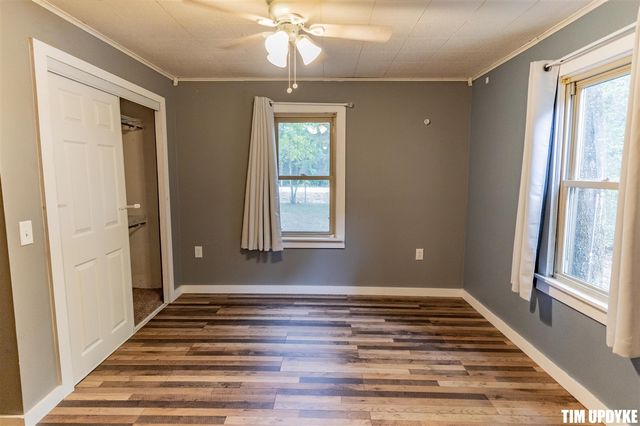 5924 E Sternberg Road, Fruitport, MI 49415