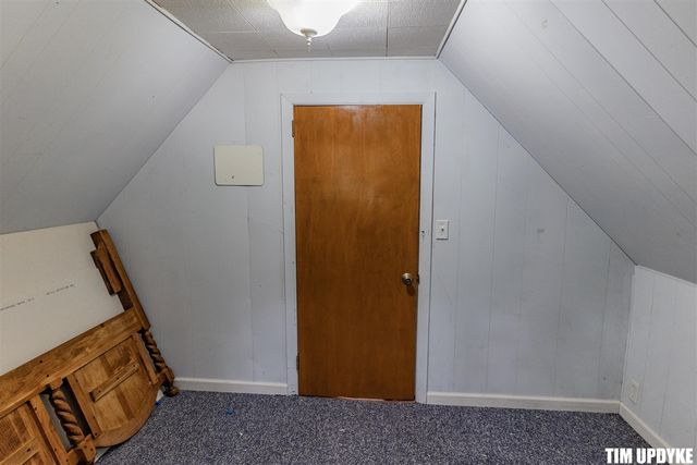 5924 E Sternberg Road, Fruitport, MI 49415