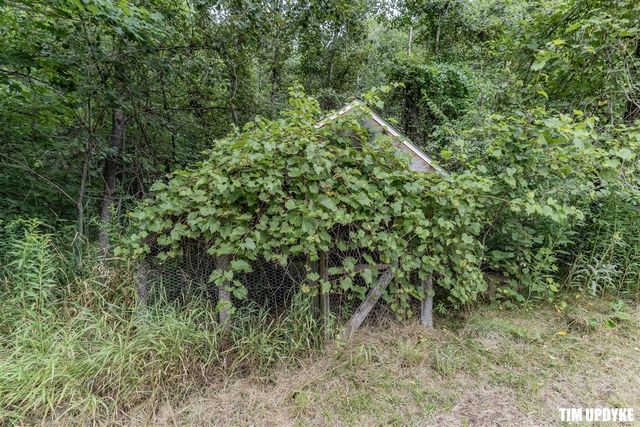 5924 E Sternberg Road, Fruitport, MI 49415