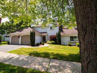 8 Oak Beach Drive Unit 8, Burlington, VT 05401