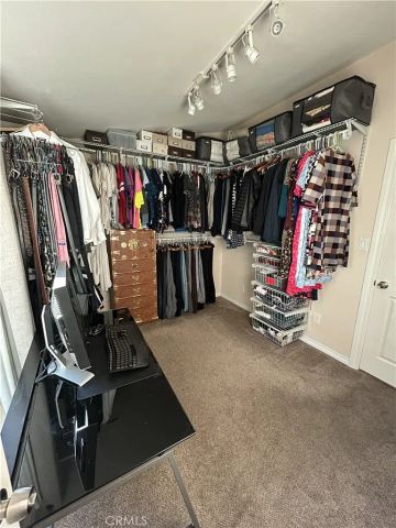 545 E Gainsborough Road, Thousand Oaks, CA 91360