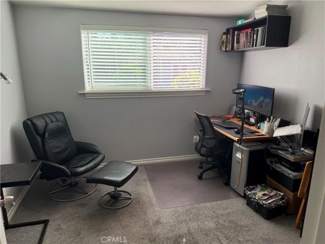 545 E Gainsborough Road, Thousand Oaks, CA 91360