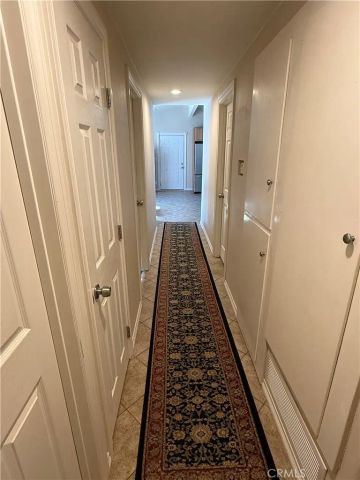 545 E Gainsborough Road, Thousand Oaks, CA 91360