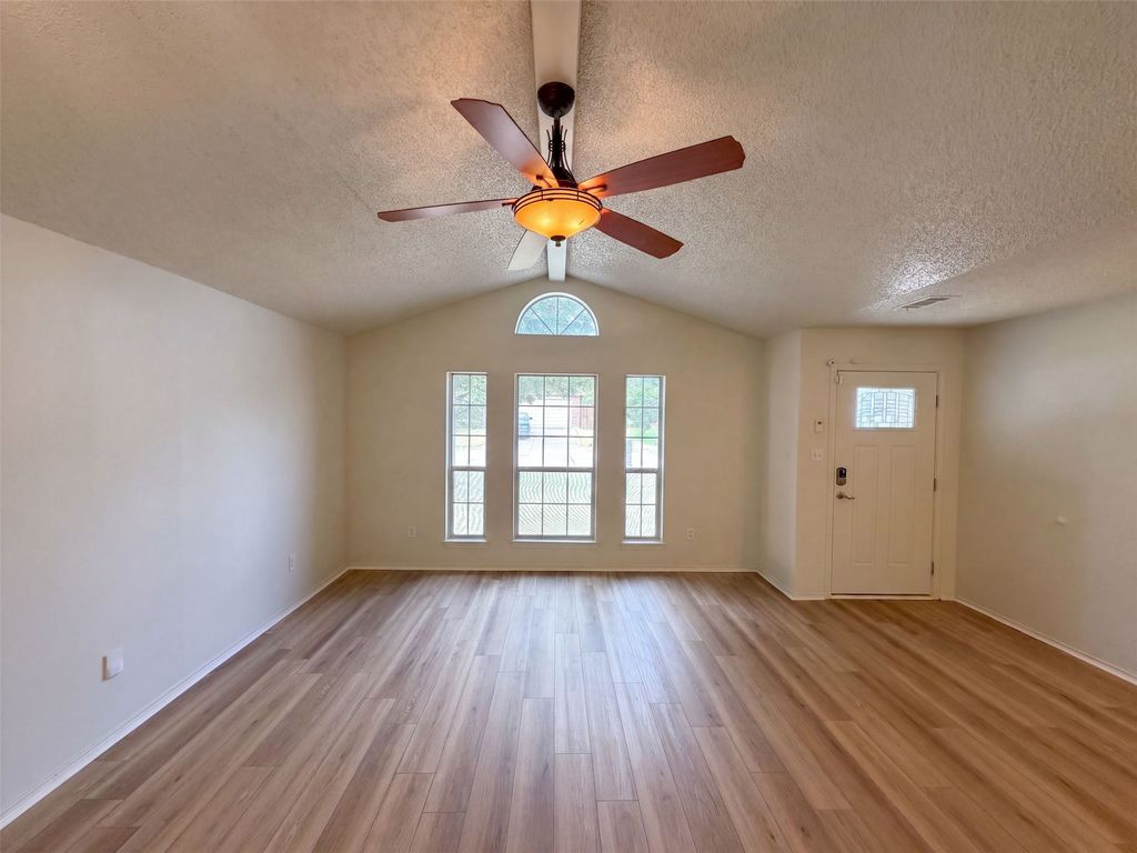 713 Buddy L Drive, Fort Worth, TX 76108 — photo 3