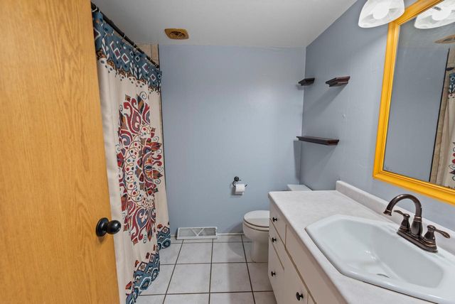 11924 W Ohio AVENUE, West Allis, WI 53227