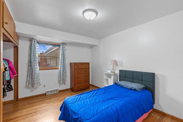 11924 W Ohio AVENUE, West Allis, WI 53227