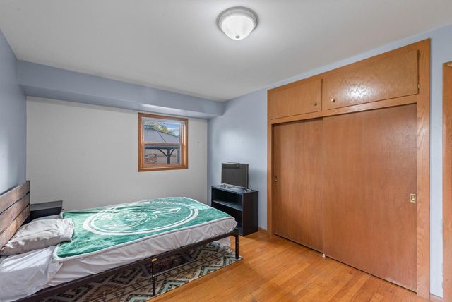 11924 W Ohio AVENUE, West Allis, WI 53227