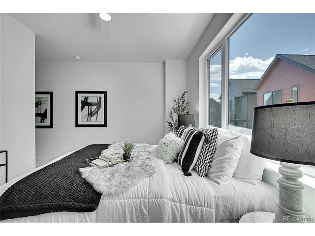 747 E County Line Rd, Erie, CO 80516